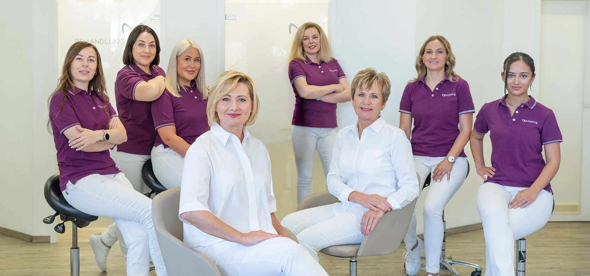 MO DENTIS Zahnarztpraxis in Kamp-Lintfort - Teambild